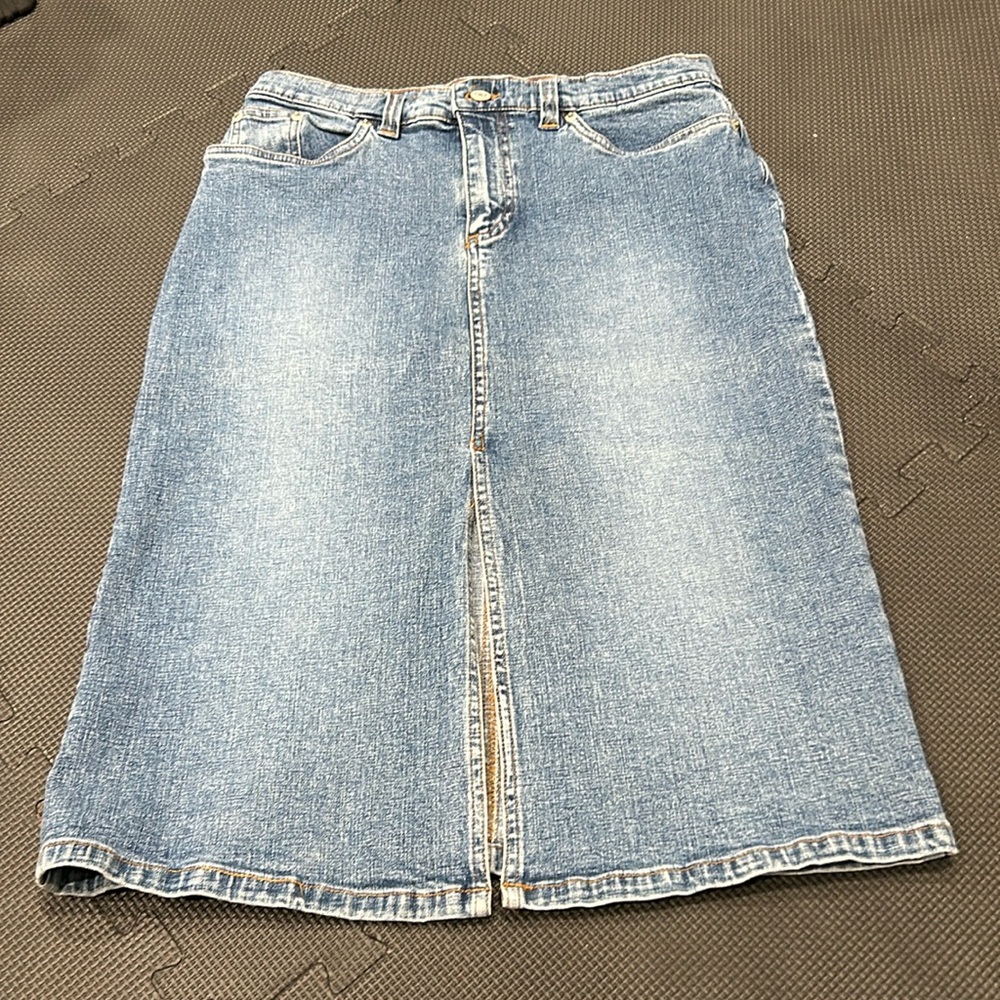 Old Navy size 4 denim skirt